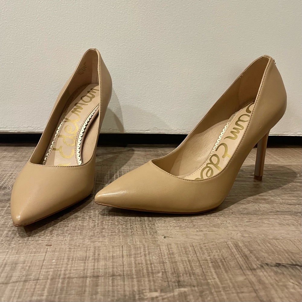 Sam Edelman Nude Pointed Toe Pumps